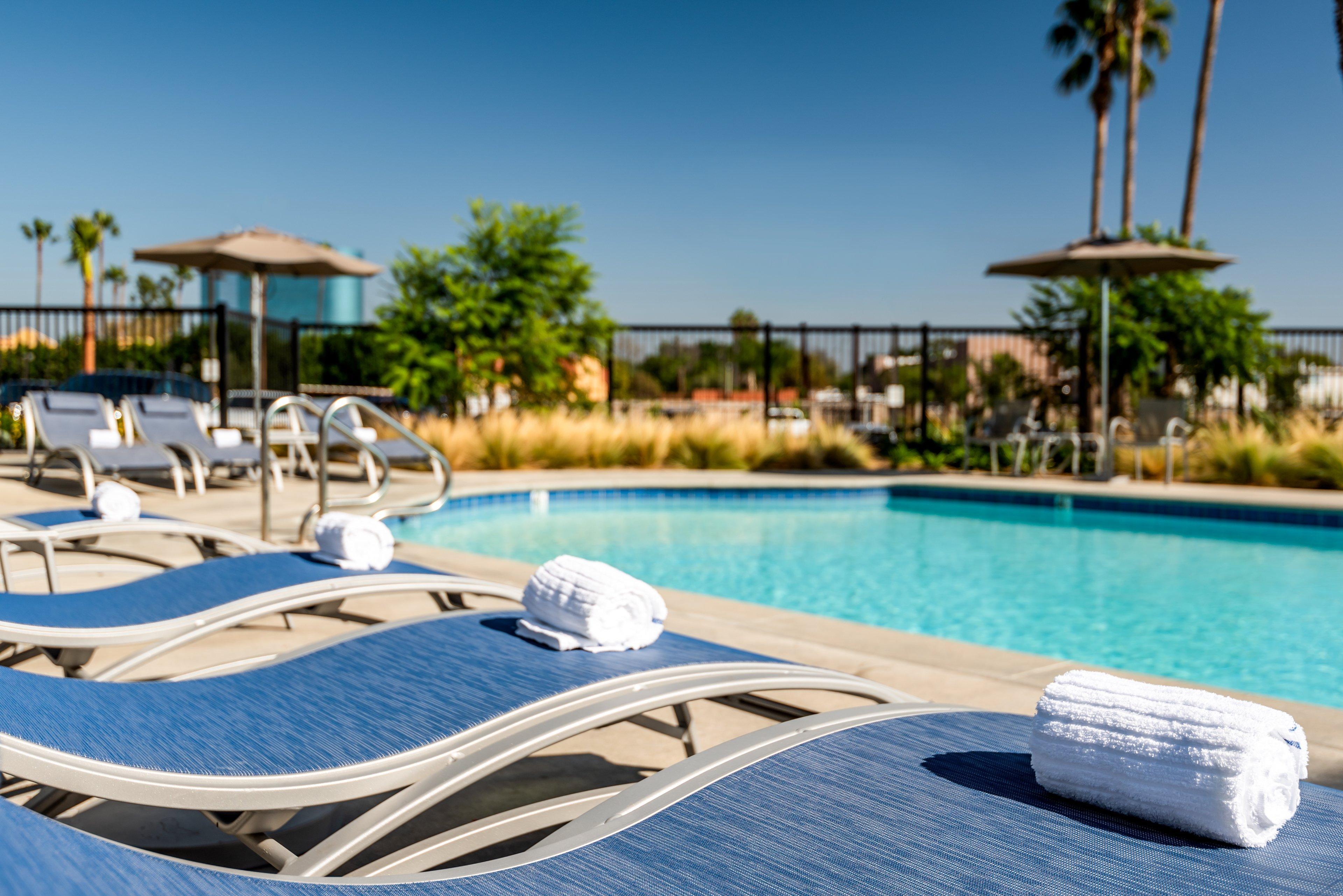 Holiday Inn Express & Suites Santa Ana - Orange County By Ihg Экстерьер фото