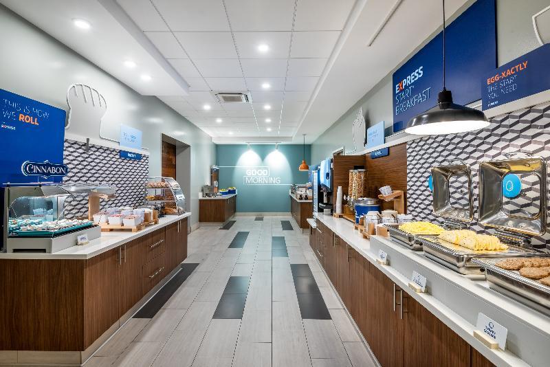Holiday Inn Express & Suites Santa Ana - Orange County By Ihg Экстерьер фото